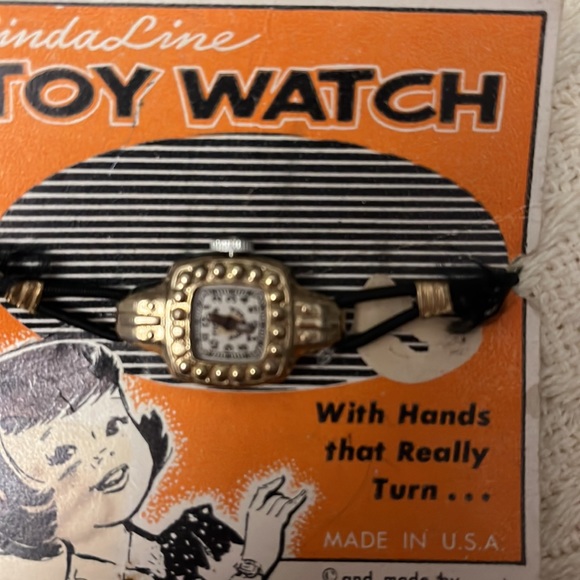 NEW Linda Line TOY WATCH and made by Victor Products Corp. Providence 4, R.I. - Picture 4 of 4
